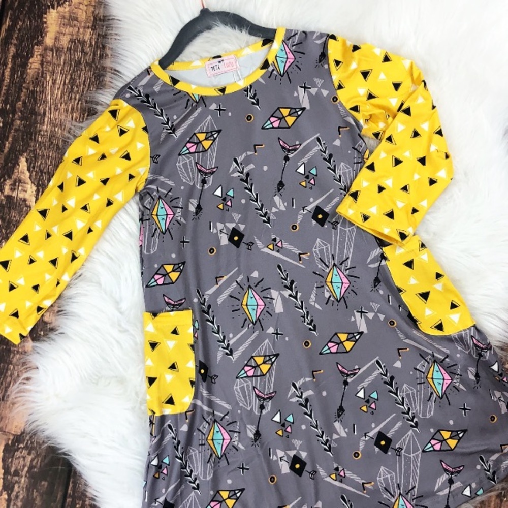 Long Sleeve Dress-Geometric Gray & Yellow
